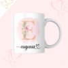Taza Inicial Flores Pink con nombre corazón